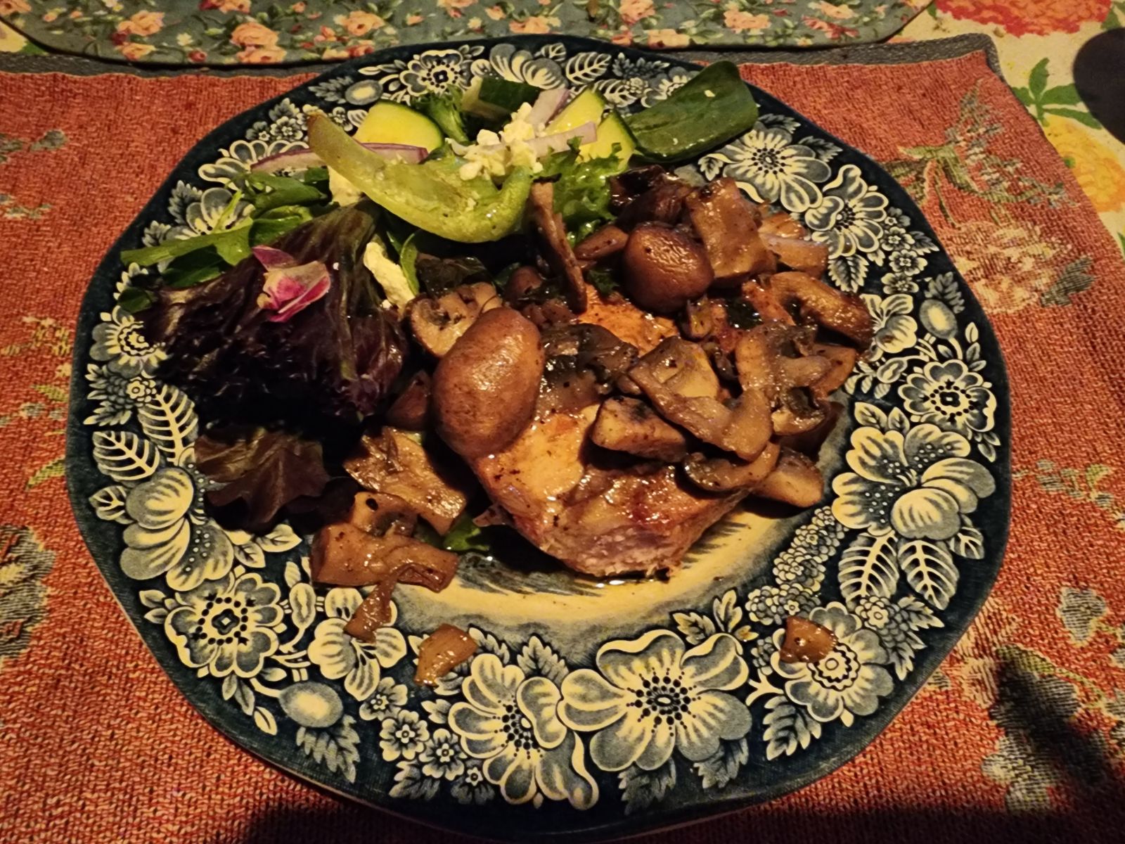 pork-chop-mushroom-dinner-3-.jpg